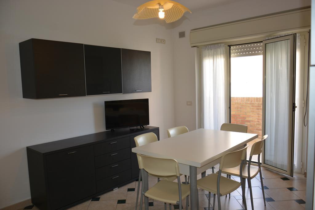 Apartamento Stella Marina Alba Adriatica Exterior foto